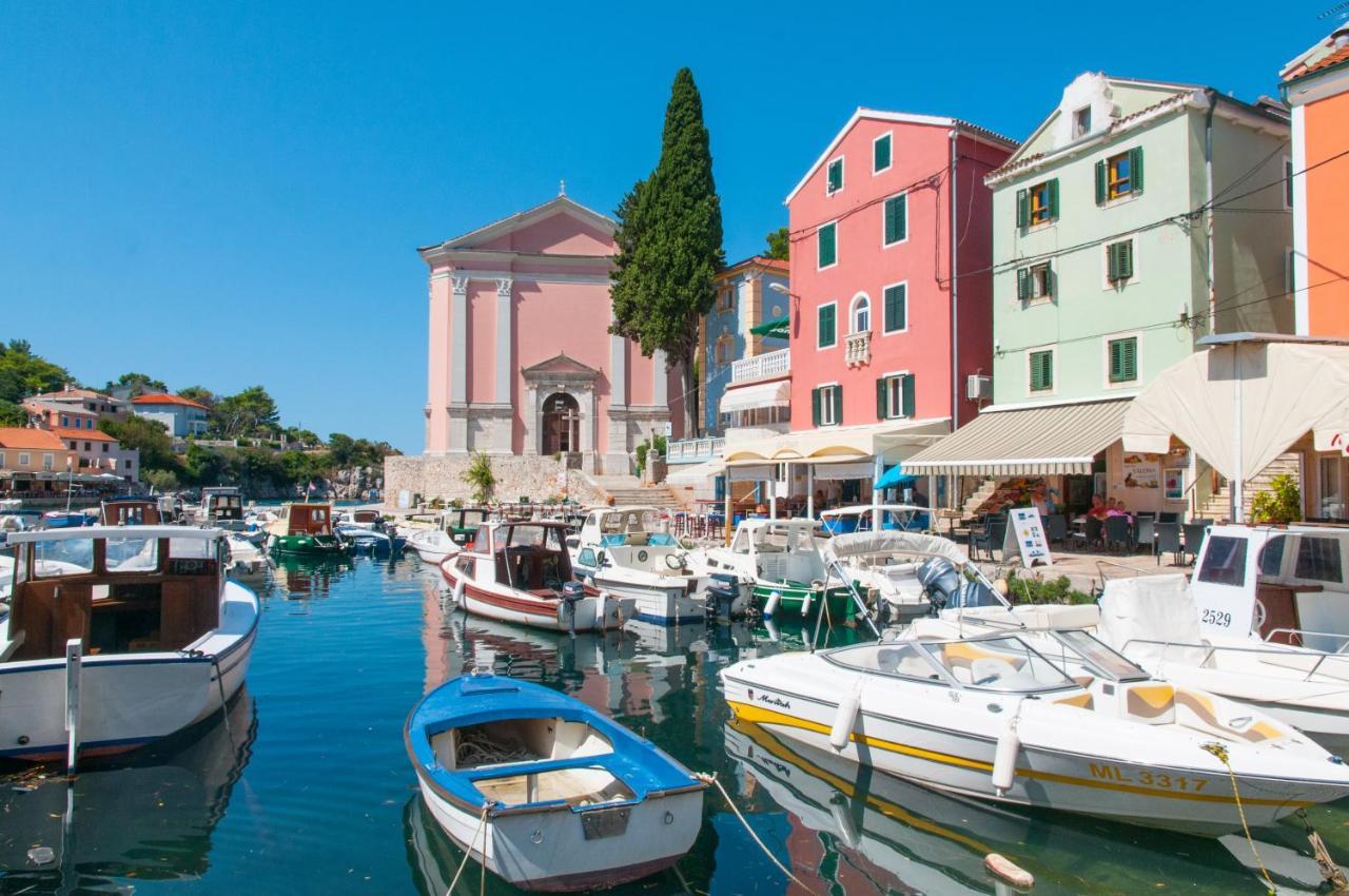 Villa Mozart Veli Lošinj Eksteriør bilde