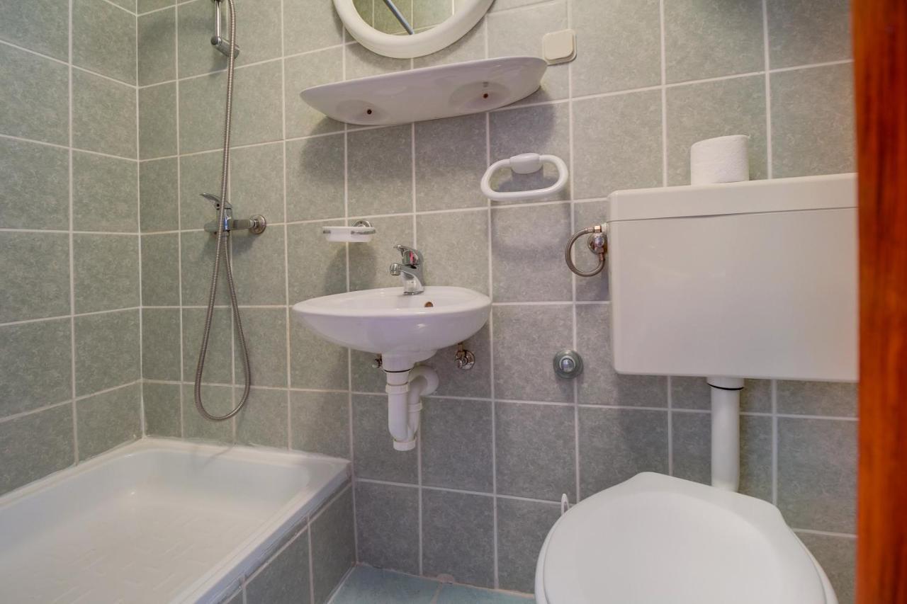 Villa Mozart Veli Lošinj Eksteriør bilde