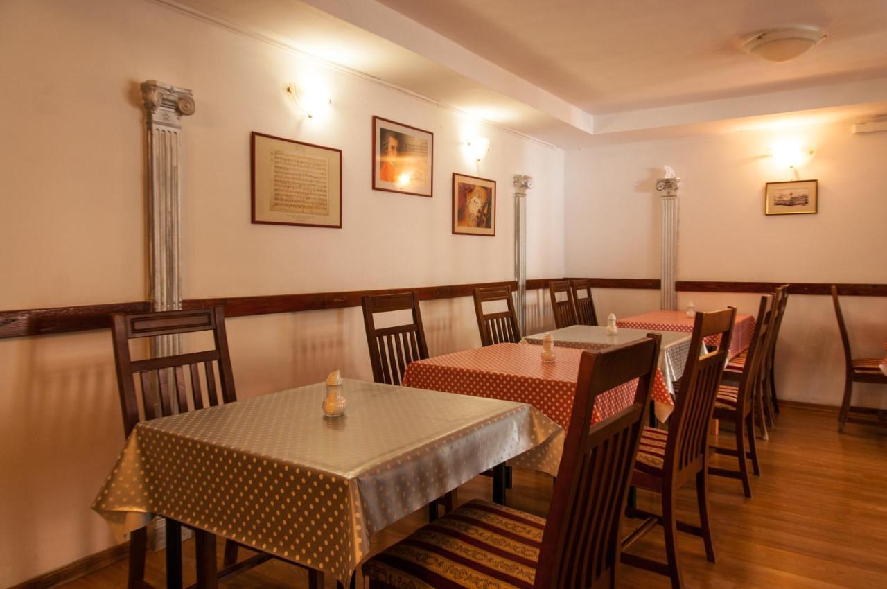 Villa Mozart Veli Lošinj Eksteriør bilde