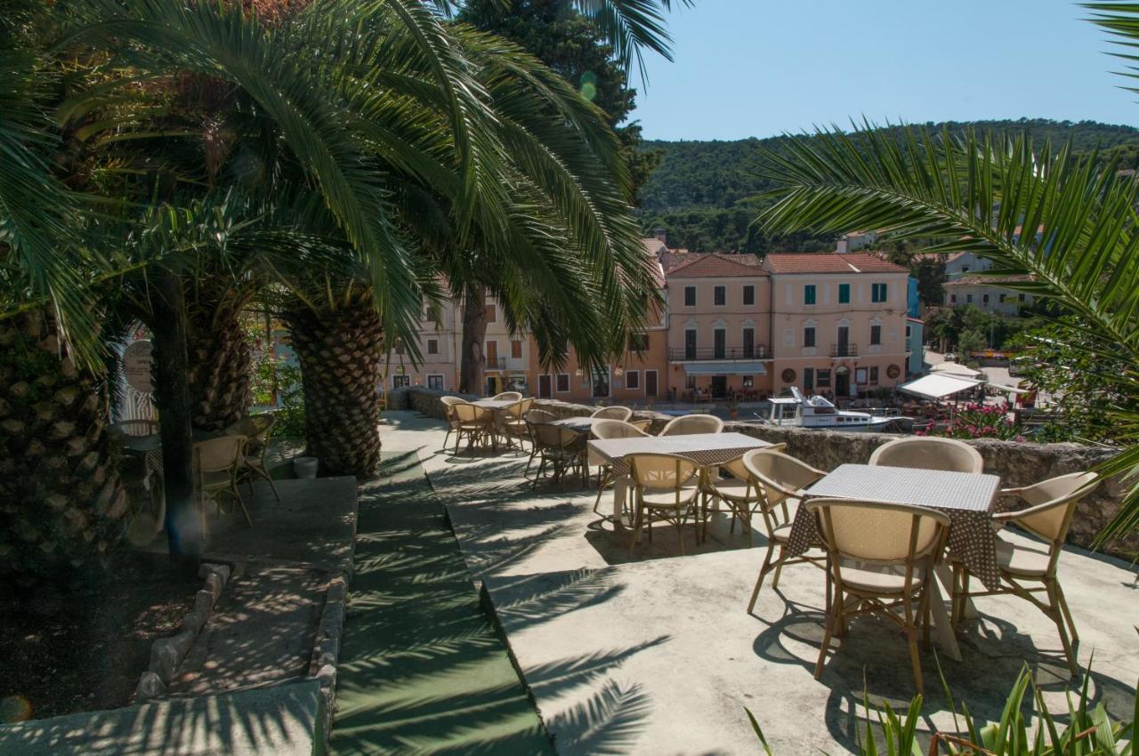 Villa Mozart Veli Lošinj Eksteriør bilde