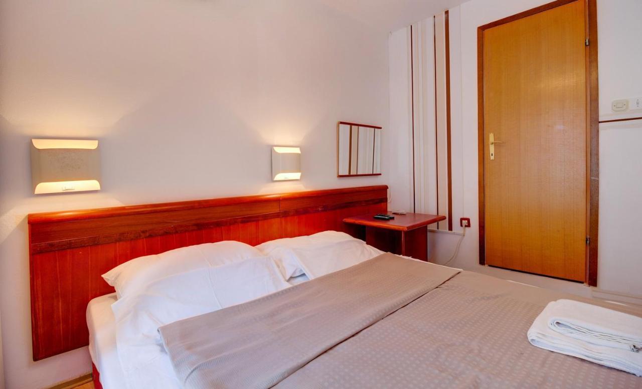 Villa Mozart Veli Lošinj Eksteriør bilde