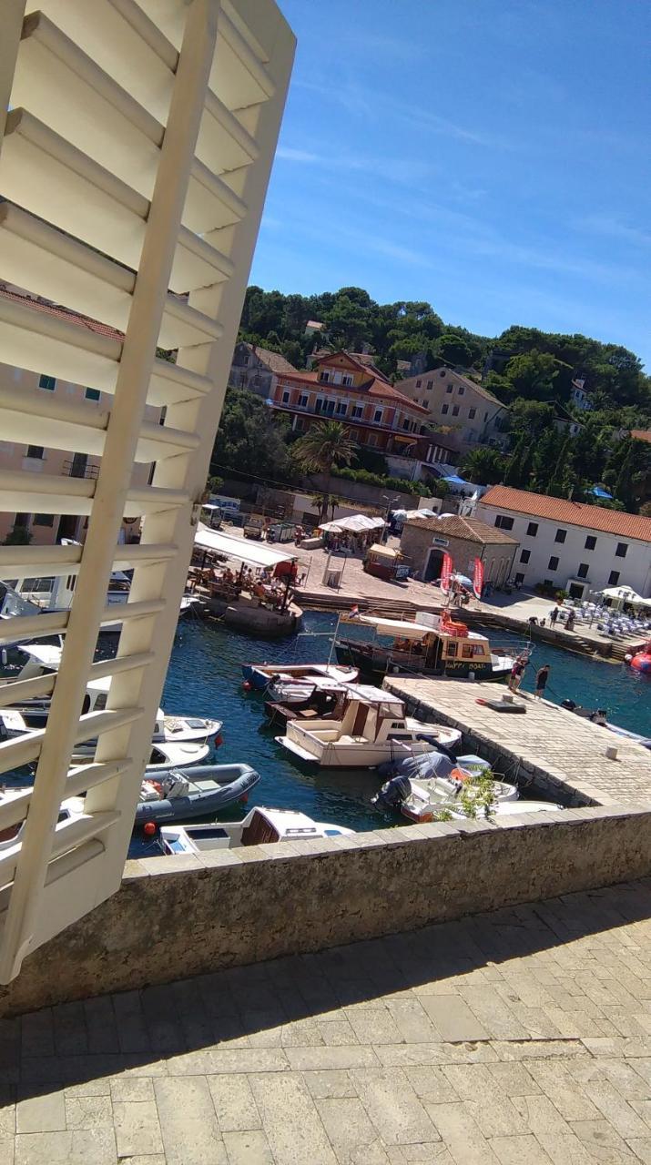 Villa Mozart Veli Lošinj Eksteriør bilde